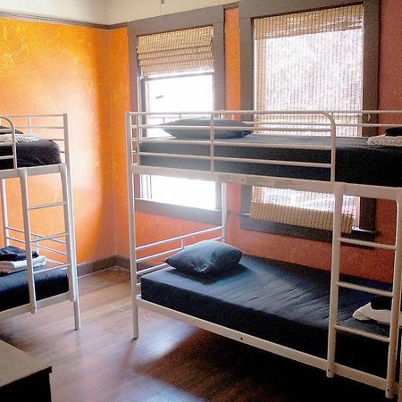 Hostel On 3Rd Сан Диего Екстериор снимка